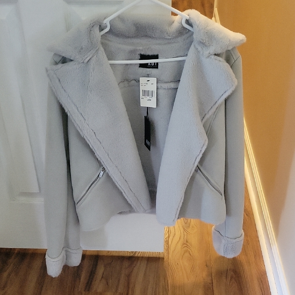Kut from the Kloth Light Gray Teddy Jacket